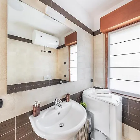 La Cascata With Pool By Wonderful Italy Appartement Manerba del Garda