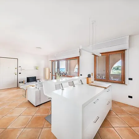 Appartement La Cascata With Pool By Wonderful Italy