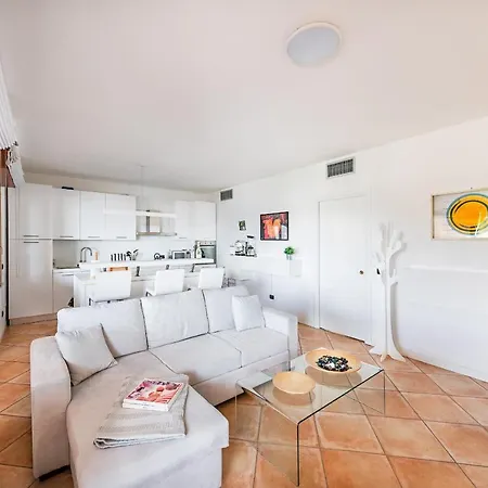 Appartement La Cascata With Pool By Wonderful Italy *